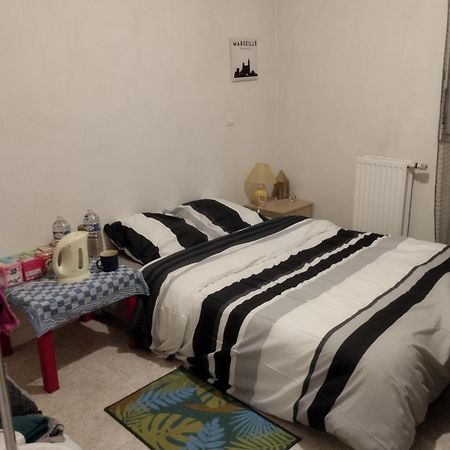 Cozy Chambre En Clichy, Tout Pres De Paris Exterior foto